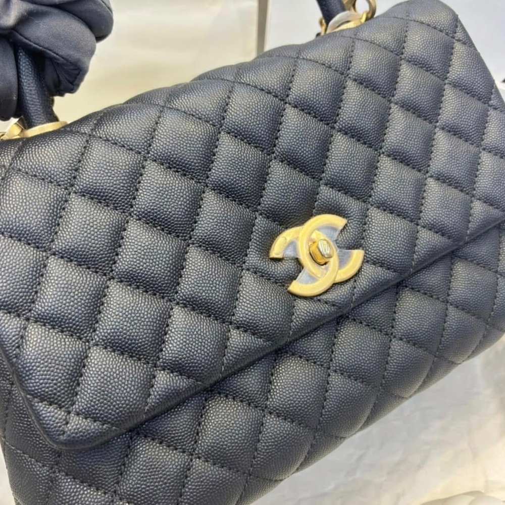 Chanel Coco - Picture 5 of 12
